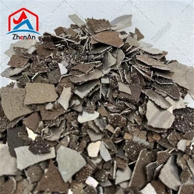 Flocons EMM de qualité industrielle pour le traitement des alliages métalliques